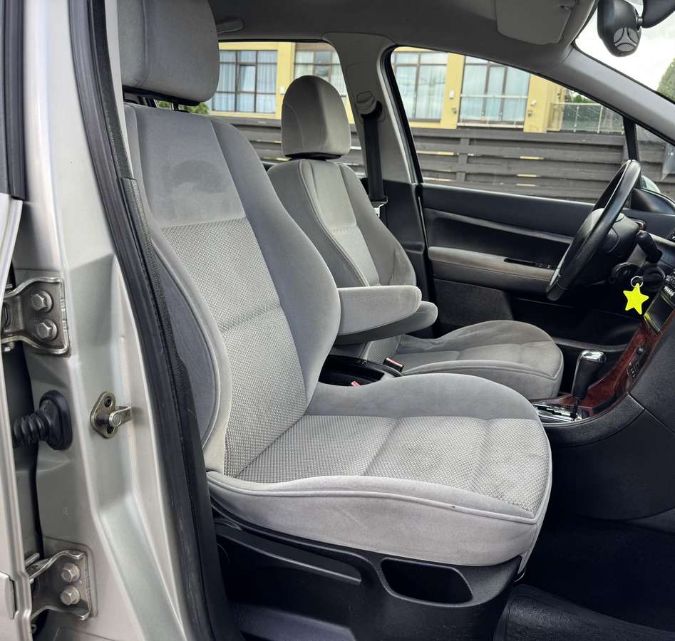 Peugeot 307, 1.6 l., hatchback