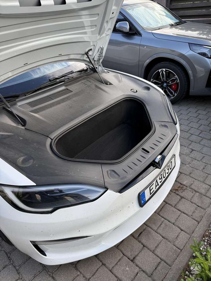 Tesla Model S, 100 kWh, hatchback