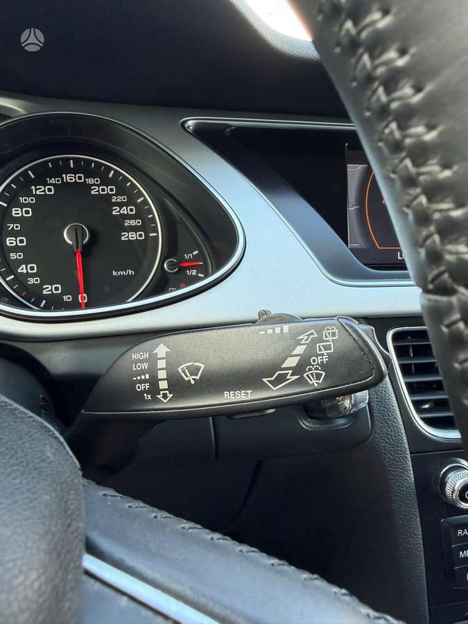 Audi A4, 2.0 l., universalas