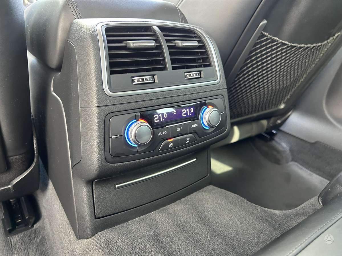 Audi A6, 2.0 l., universalas