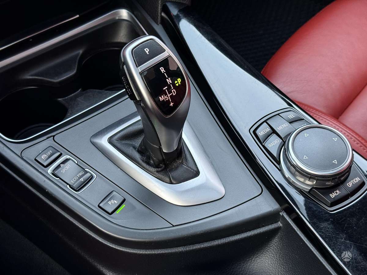 BMW 320, 2.0 l., sedanas