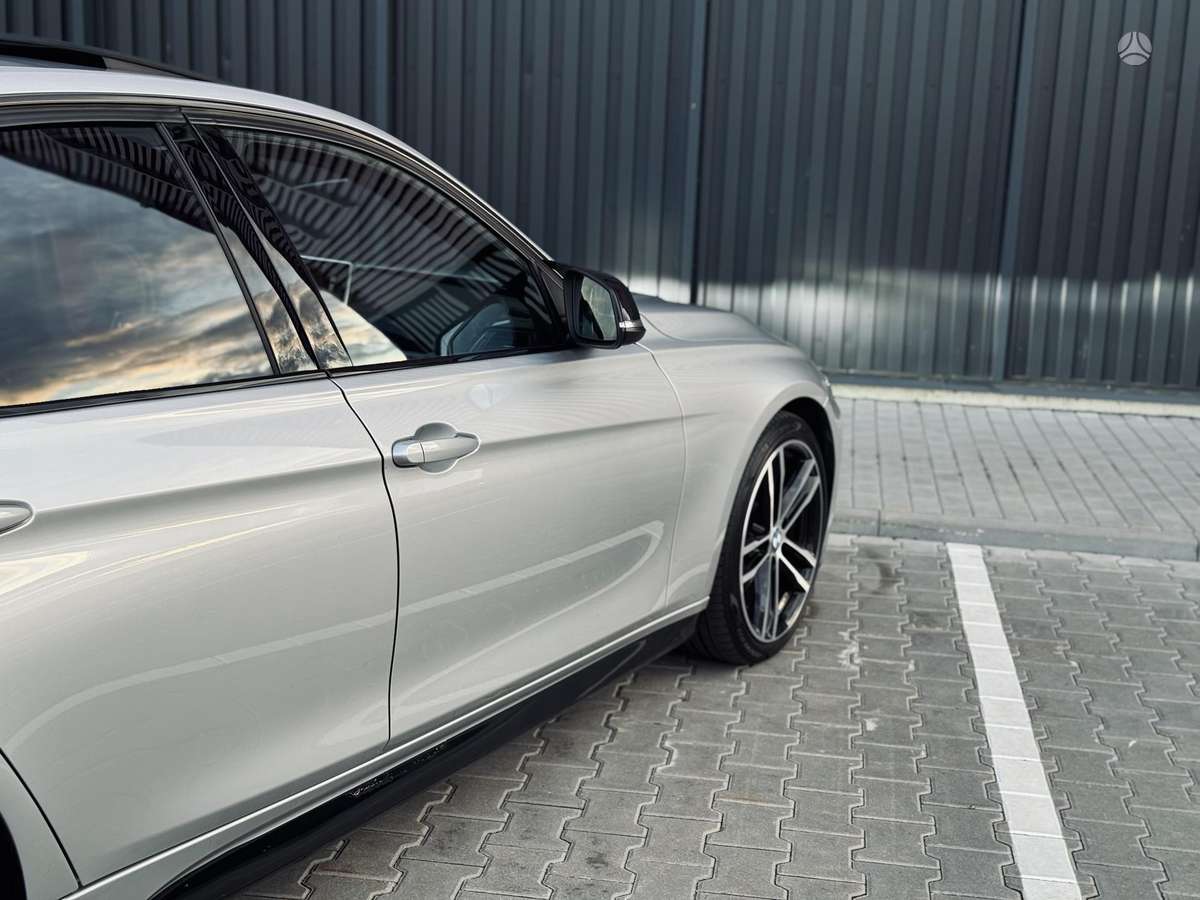BMW 320, 2.0 l., sedanas