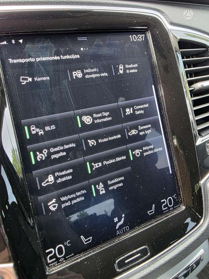 Volvo XC90, 2.0 l., off-road / crossover