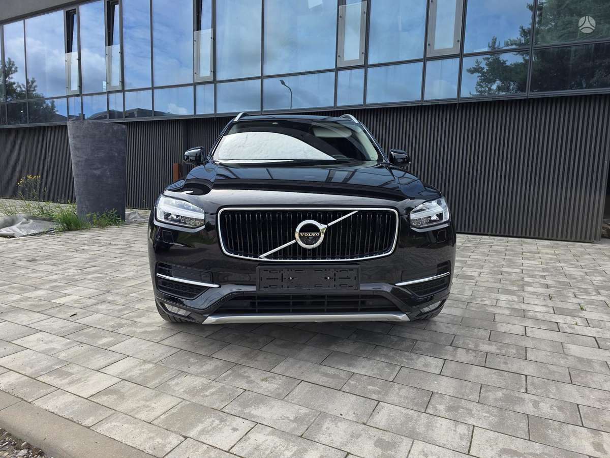 Volvo XC90, 2.0 l., off-road / crossover