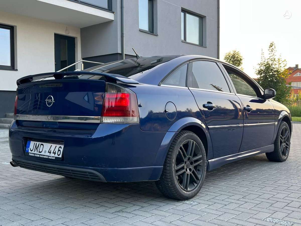 Opel Vectra, 2.2 l., Седан