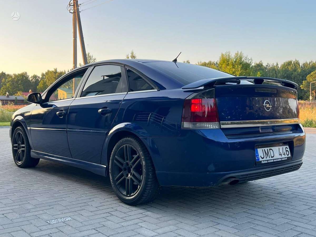Opel Vectra, 2.2 l., Седан