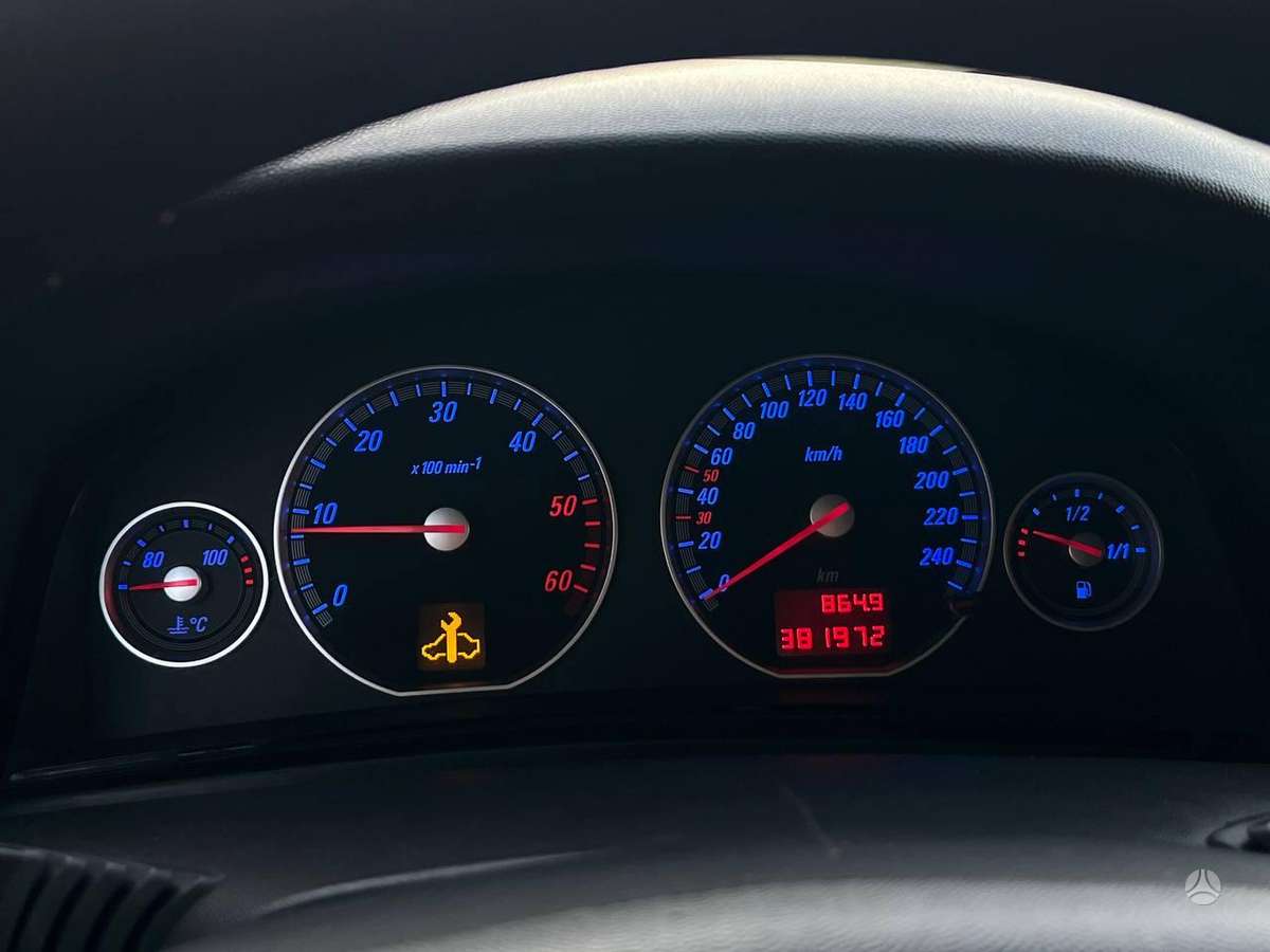 Opel Vectra, 2.2 l., Седан