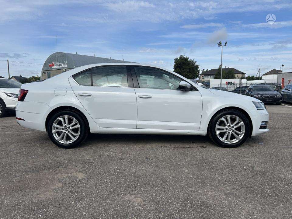 Skoda Octavia, 1.6 l., Хэтчбек