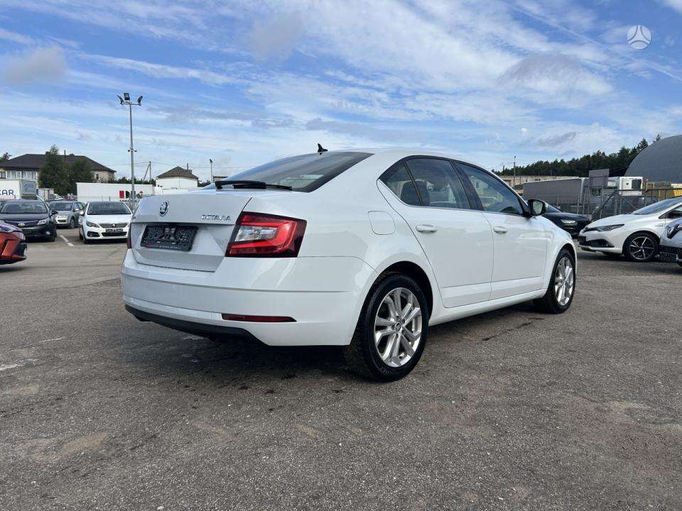 Skoda Octavia, 1.6 l., Хэтчбек