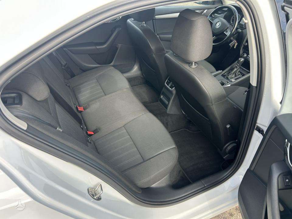 Skoda Octavia, 1.6 l., Хэтчбек
