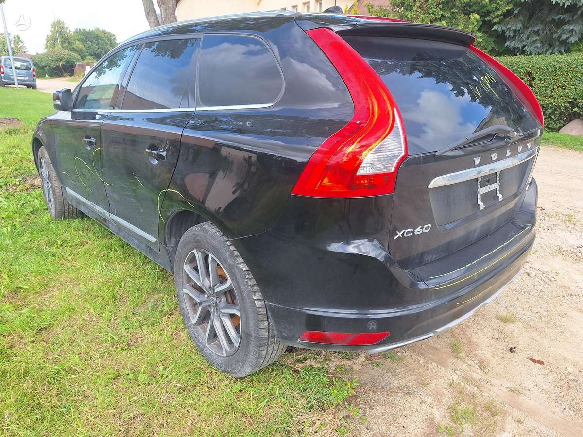Volvo XC60 - 4