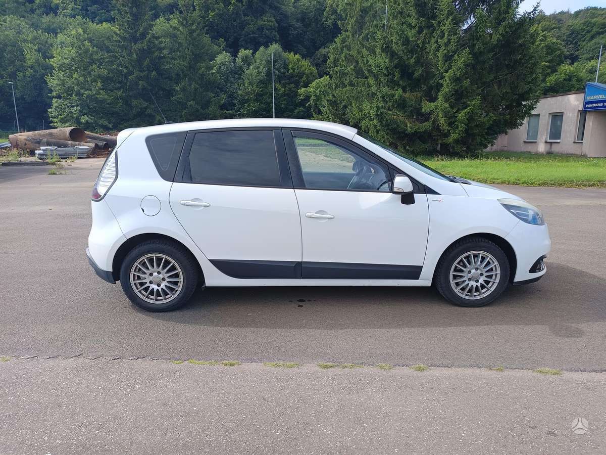 Renault Scenic - 4