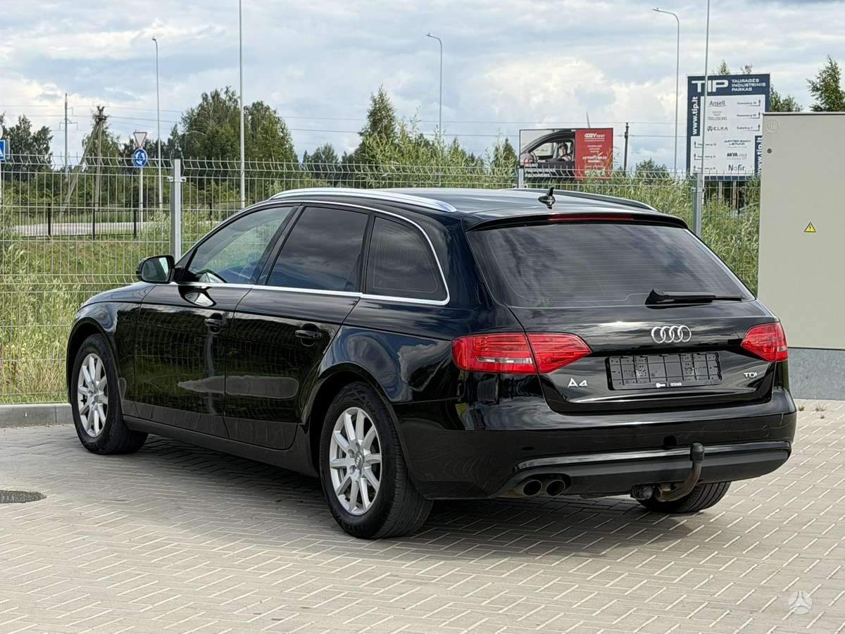 Audi A4, 2.0 l., Универсал
