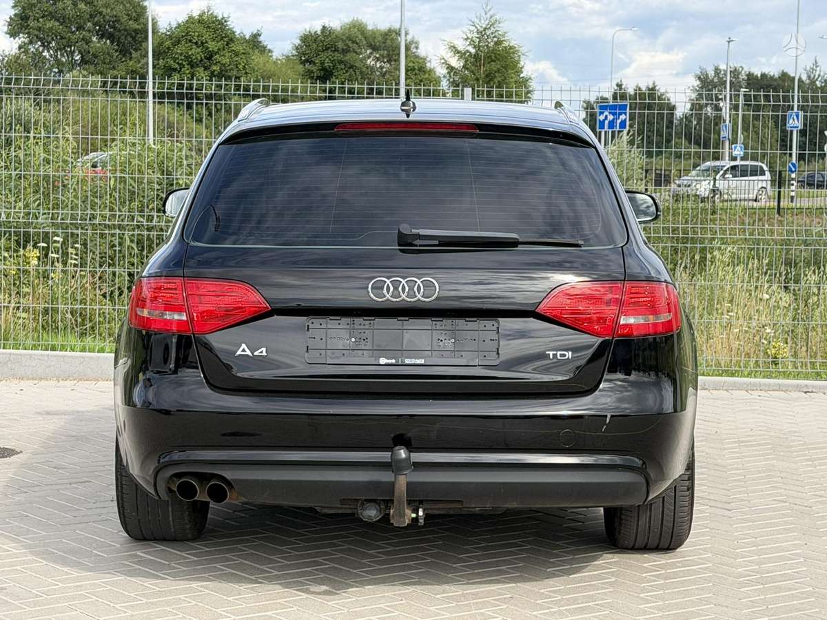 Audi A4, 2.0 l., Универсал