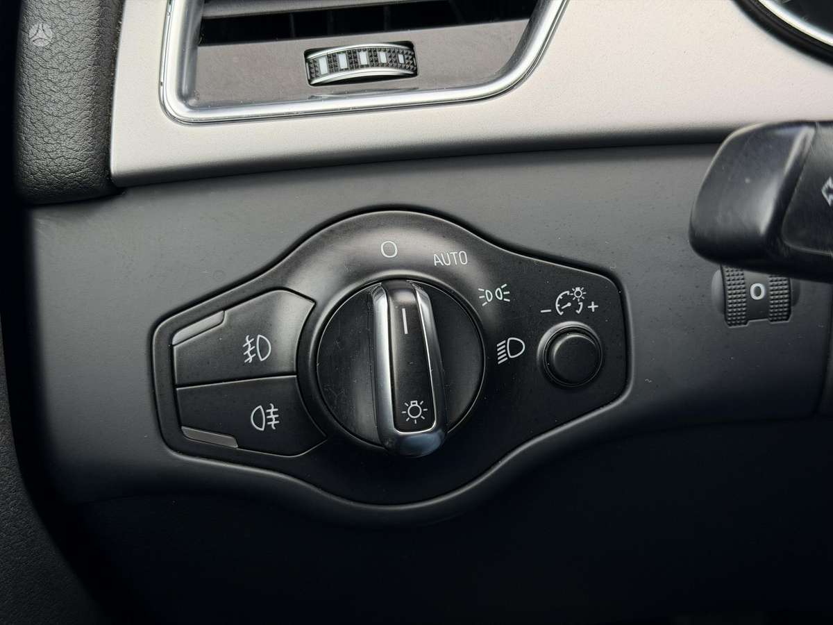 Audi A4, 2.0 l., Универсал