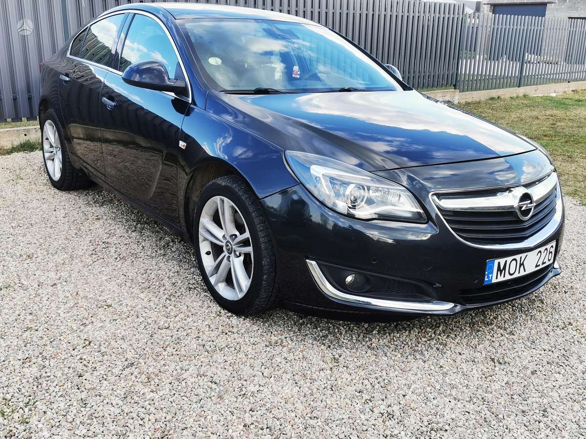 Opel Insignia, 2.0 l., hatchback
