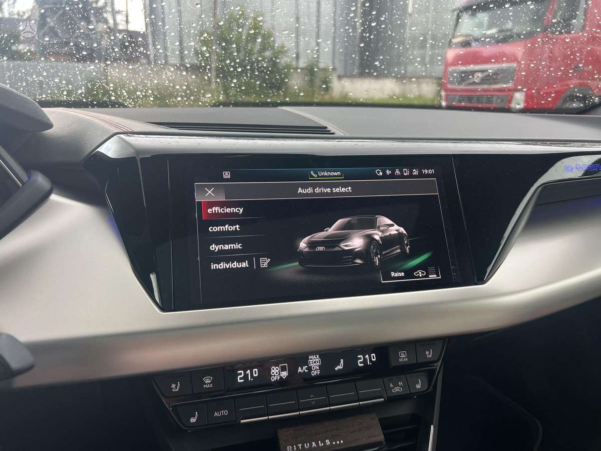 Audi e-tron GT, 93 kWh, hatchback