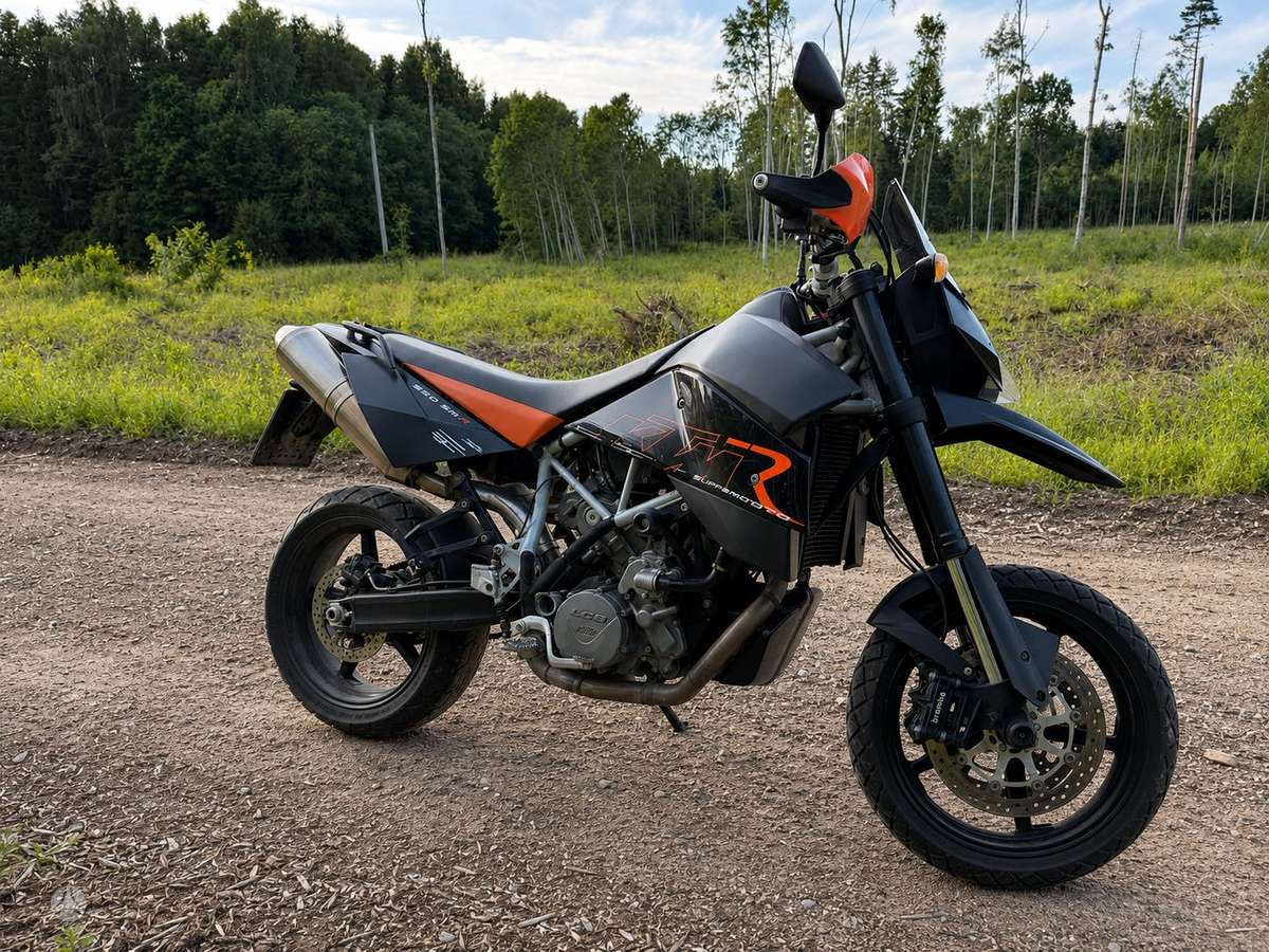 KTM Supermoto 950cc, supermoto