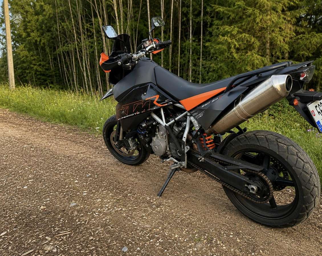 KTM Supermoto 950cc, supermoto