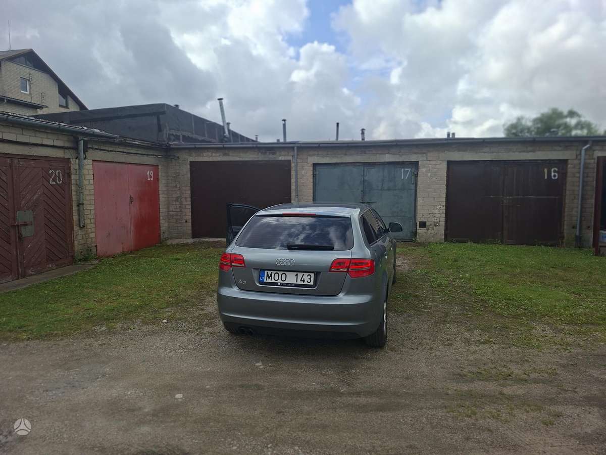 Audi A3, 1.4 l., hatchback