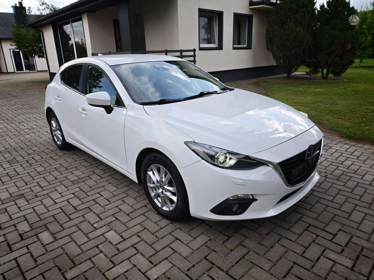 Mazda 3, 1.5 l., Хэтчбек