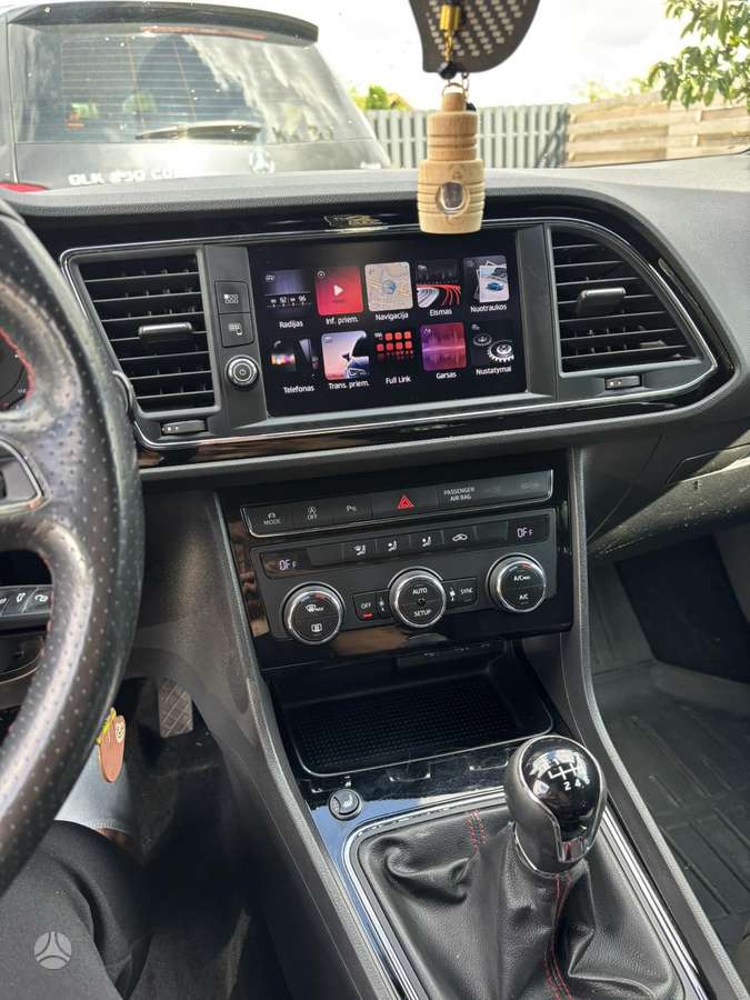 SEAT Leon - 4