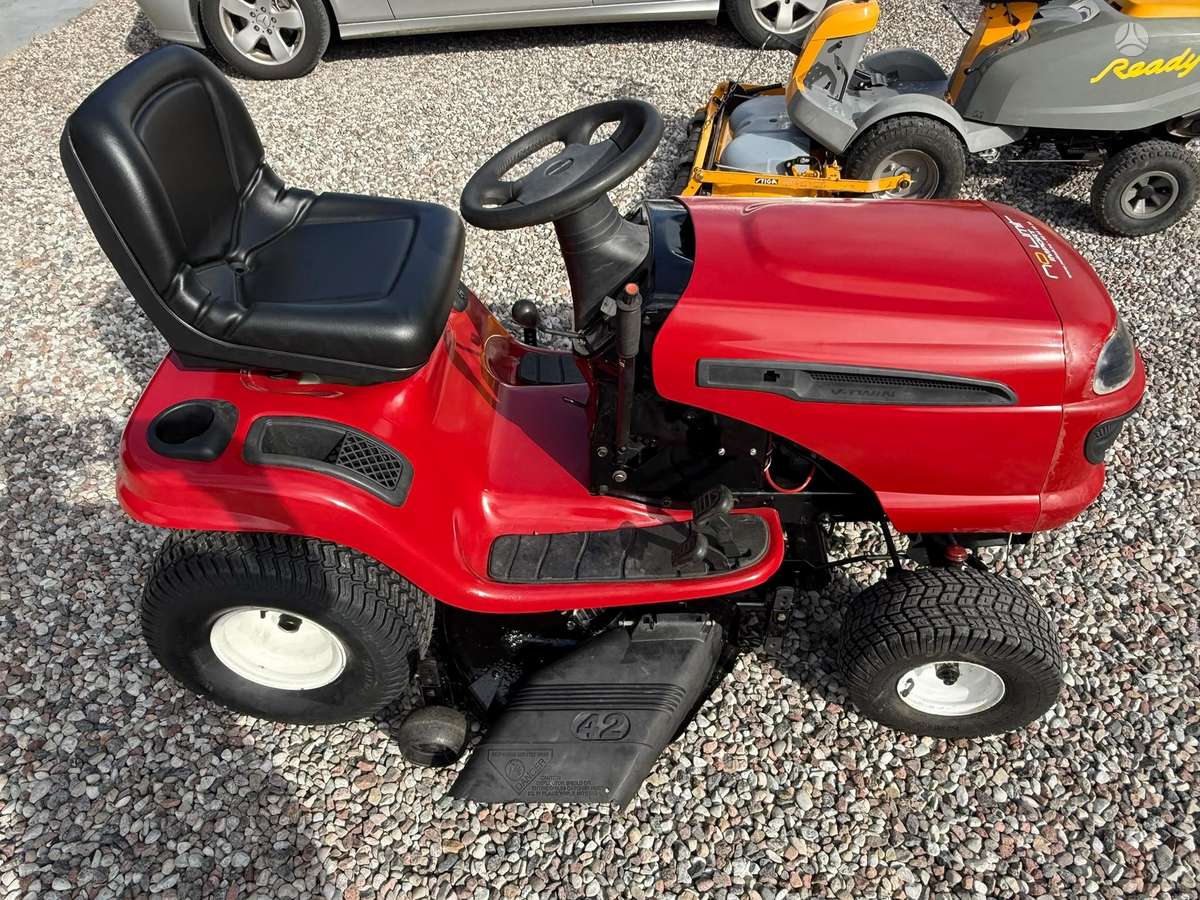 CRAFTSMAN DLT 3000, dārza traktori