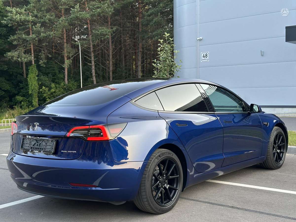 Tesla Model 3, 82 kWh, sedanas