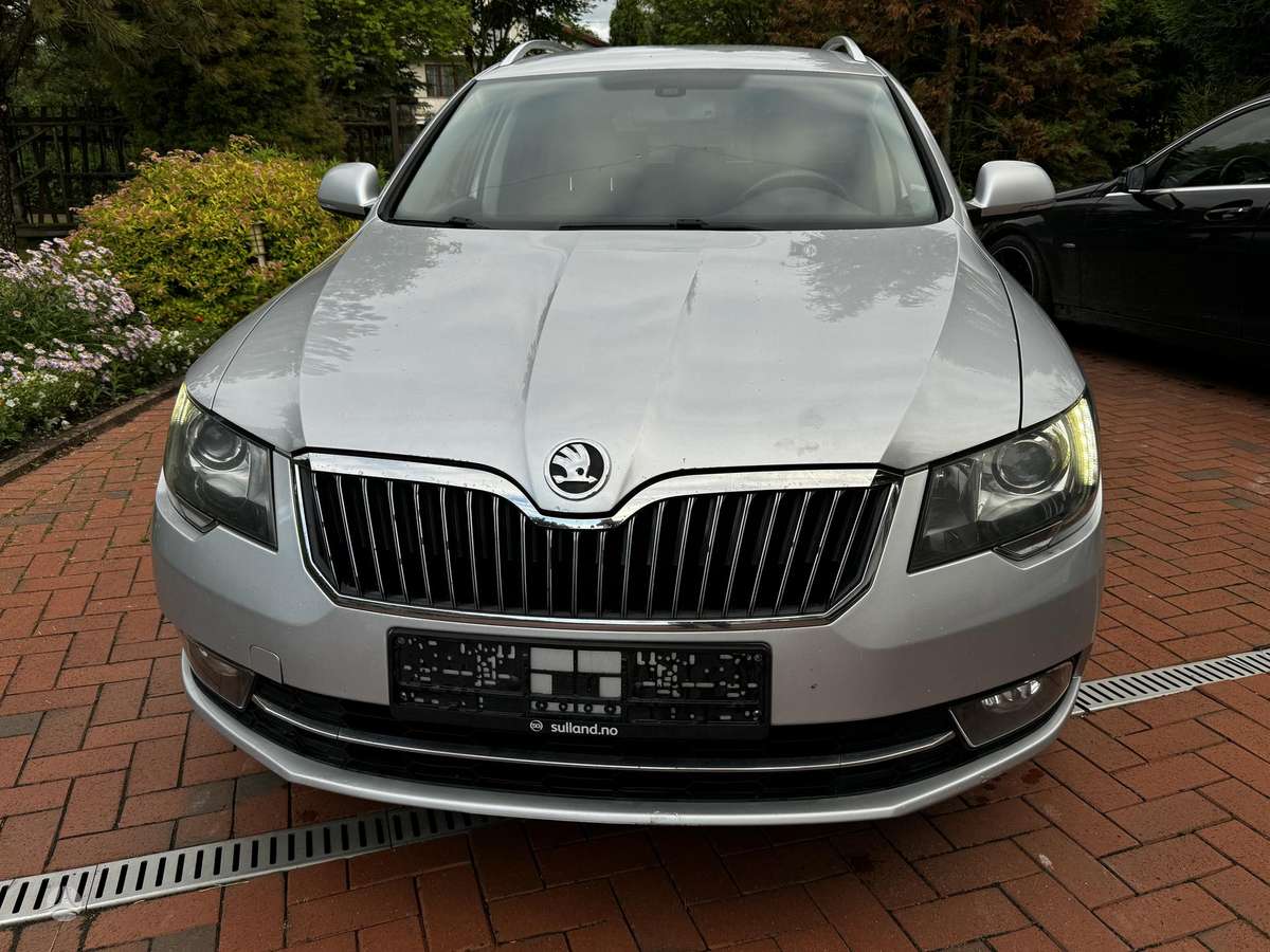 Skoda Superb, 2.0 l., Универсал