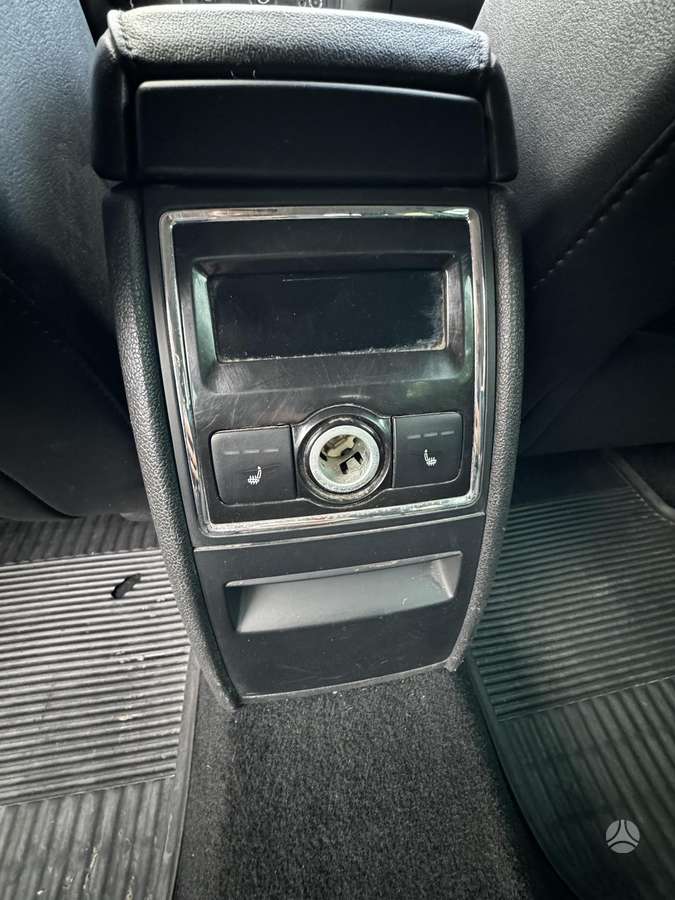Skoda Superb, 2.0 l., Универсал