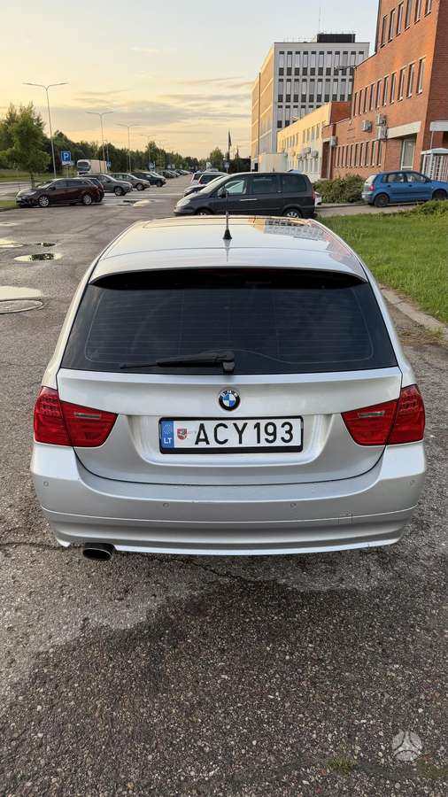BMW 320, 2.0 l., Универсал