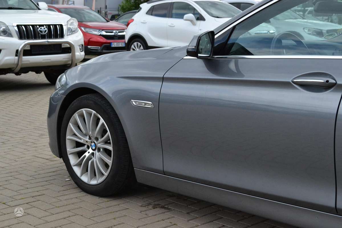 BMW 520, 2.0 l., universalas