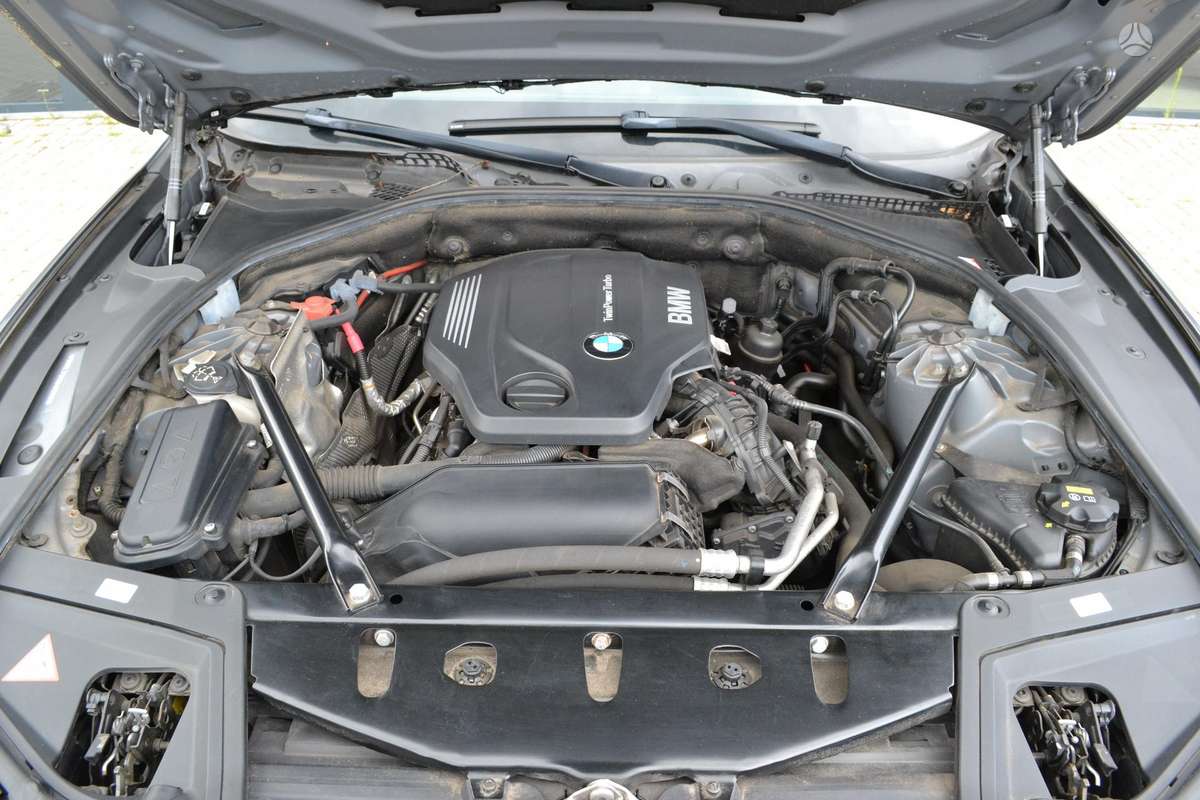 BMW 520, 2.0 l., universalas