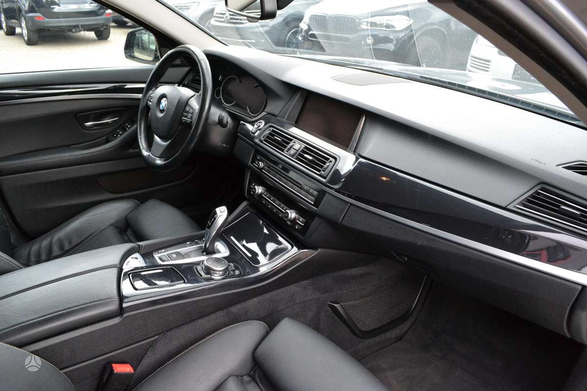 BMW 520, 2.0 l., universalas
