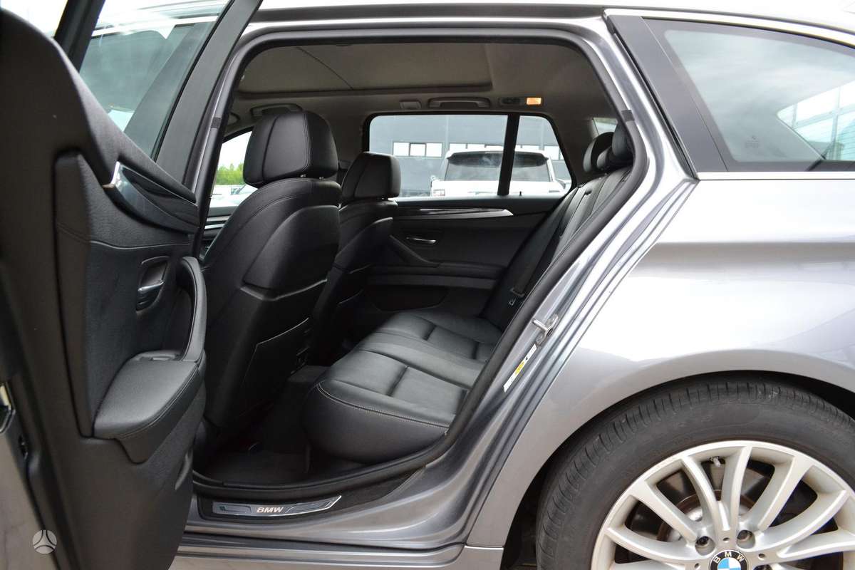 BMW 520, 2.0 l., universalas