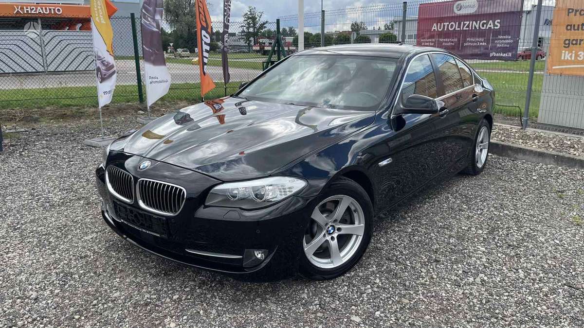 BMW 520, 2.0 l., sedanas