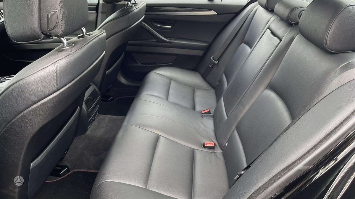 BMW 520, 2.0 l., sedanas