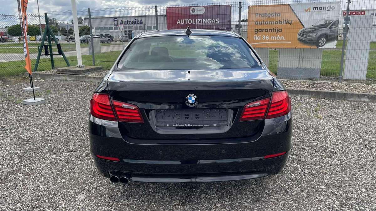 BMW 520, 2.0 l., sedanas