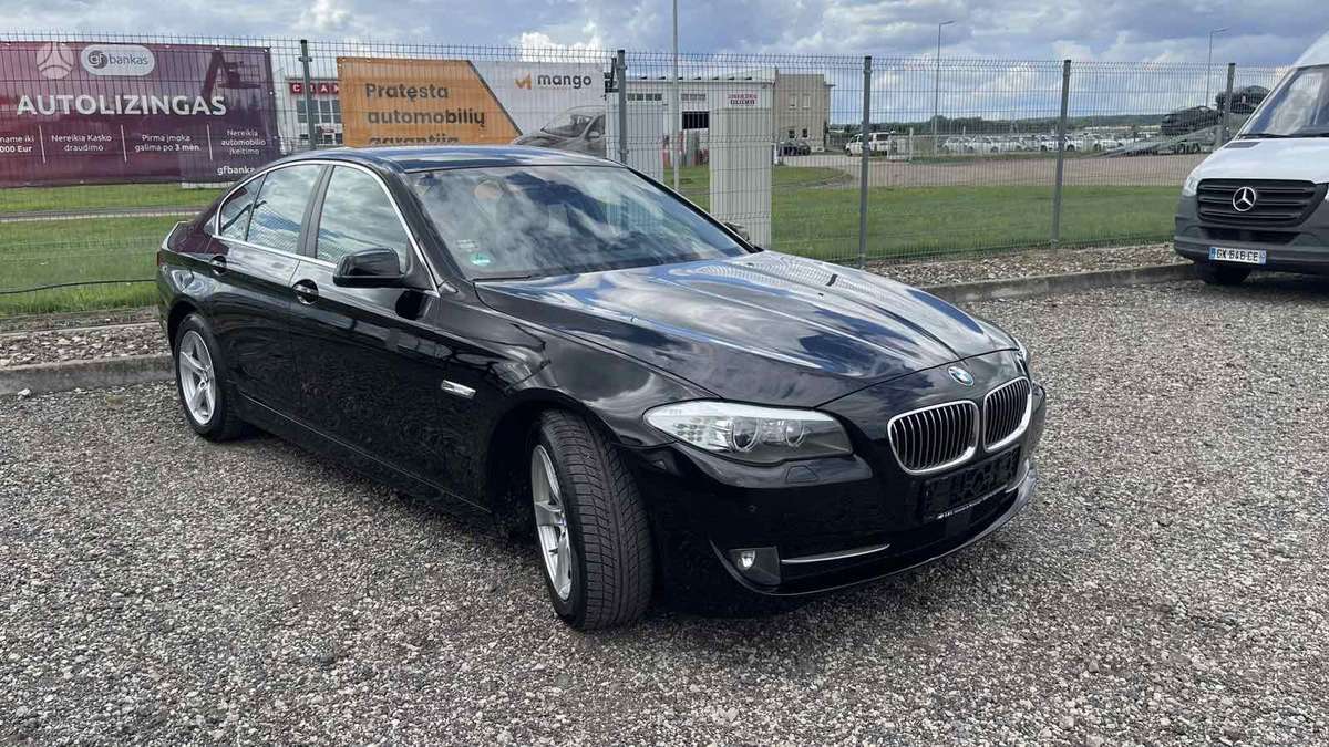 BMW 520, 2.0 l., sedanas