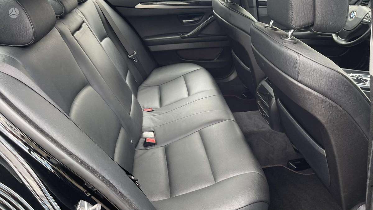 BMW 520, 2.0 l., Седан