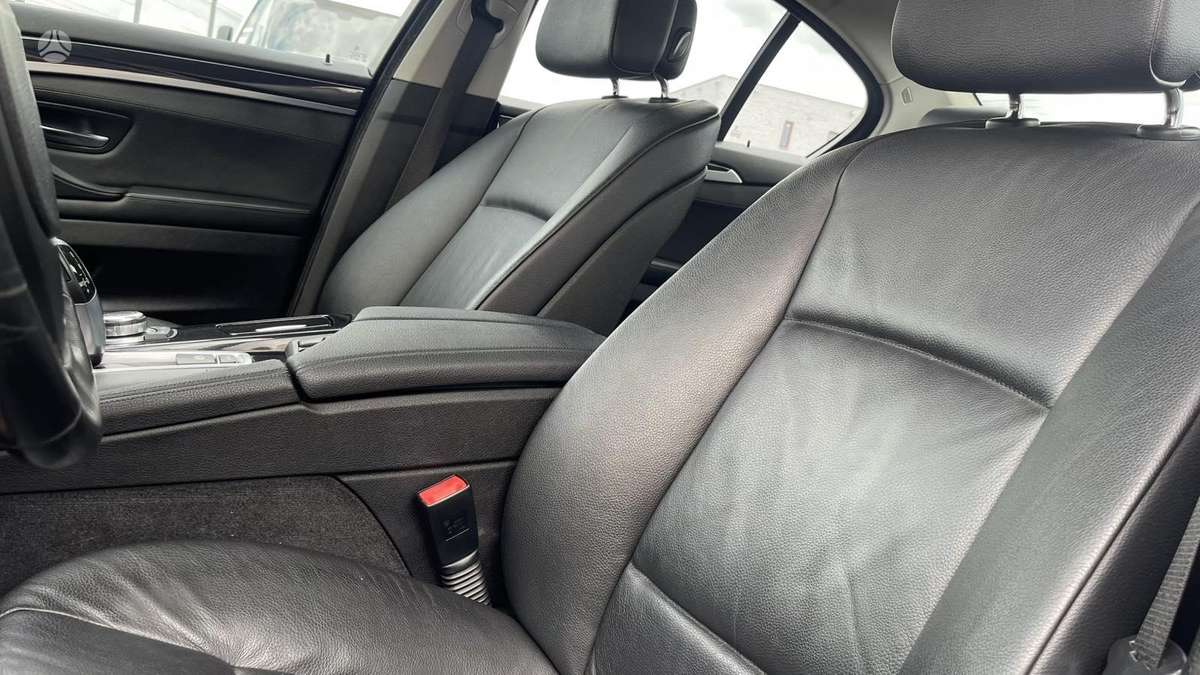 BMW 520, 2.0 l., sedanas