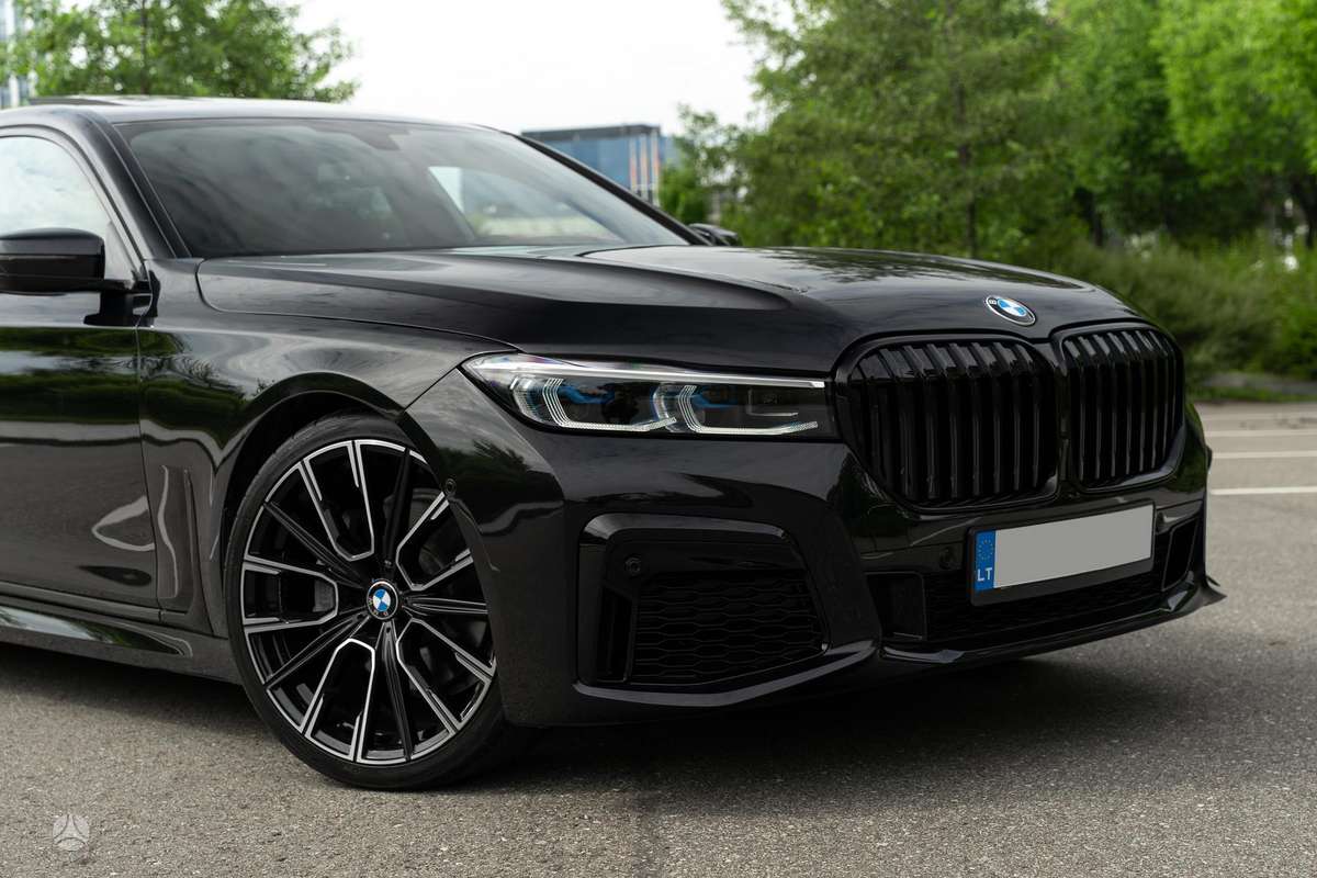 BMW 740, 3.0 l., Седан
