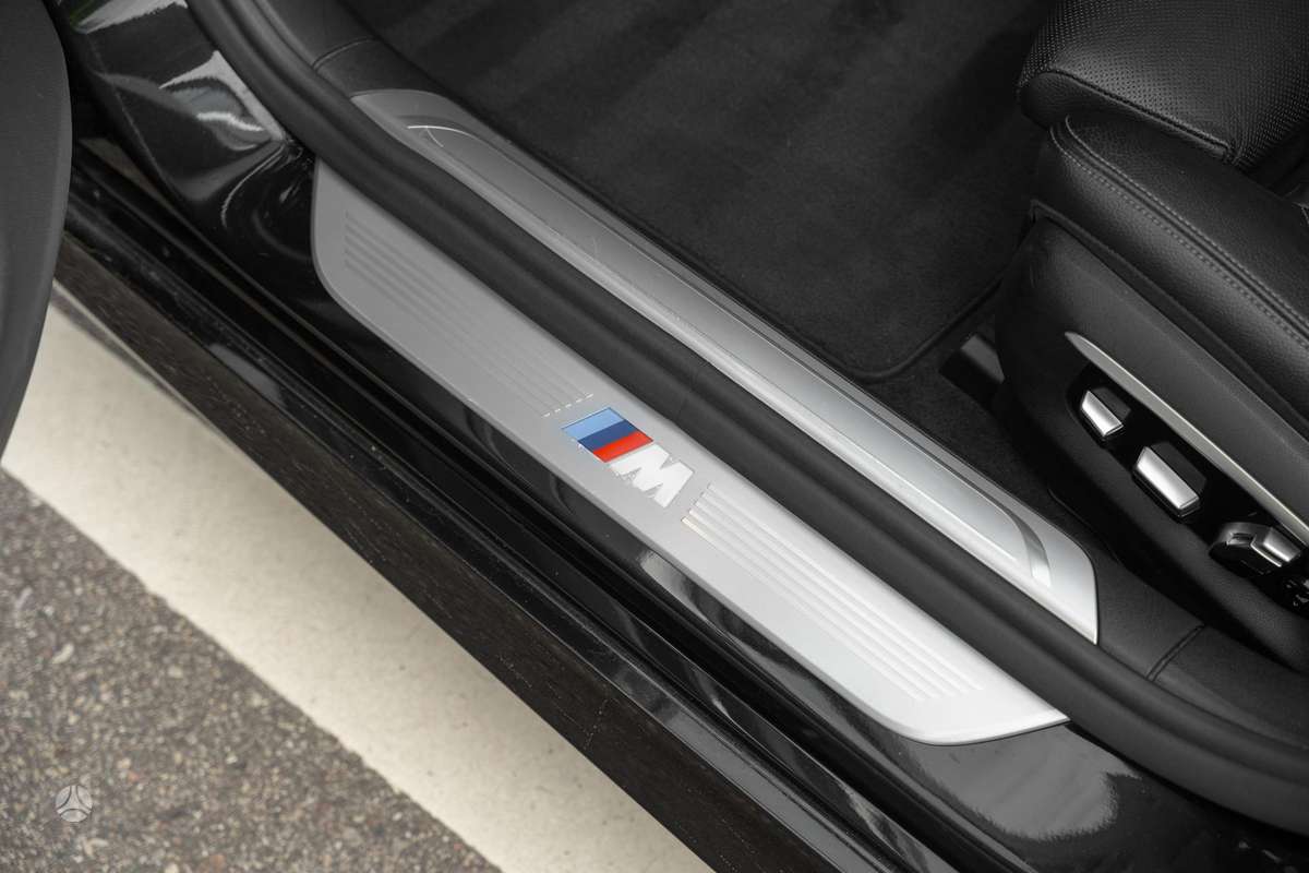 BMW 740, 3.0 l., Седан