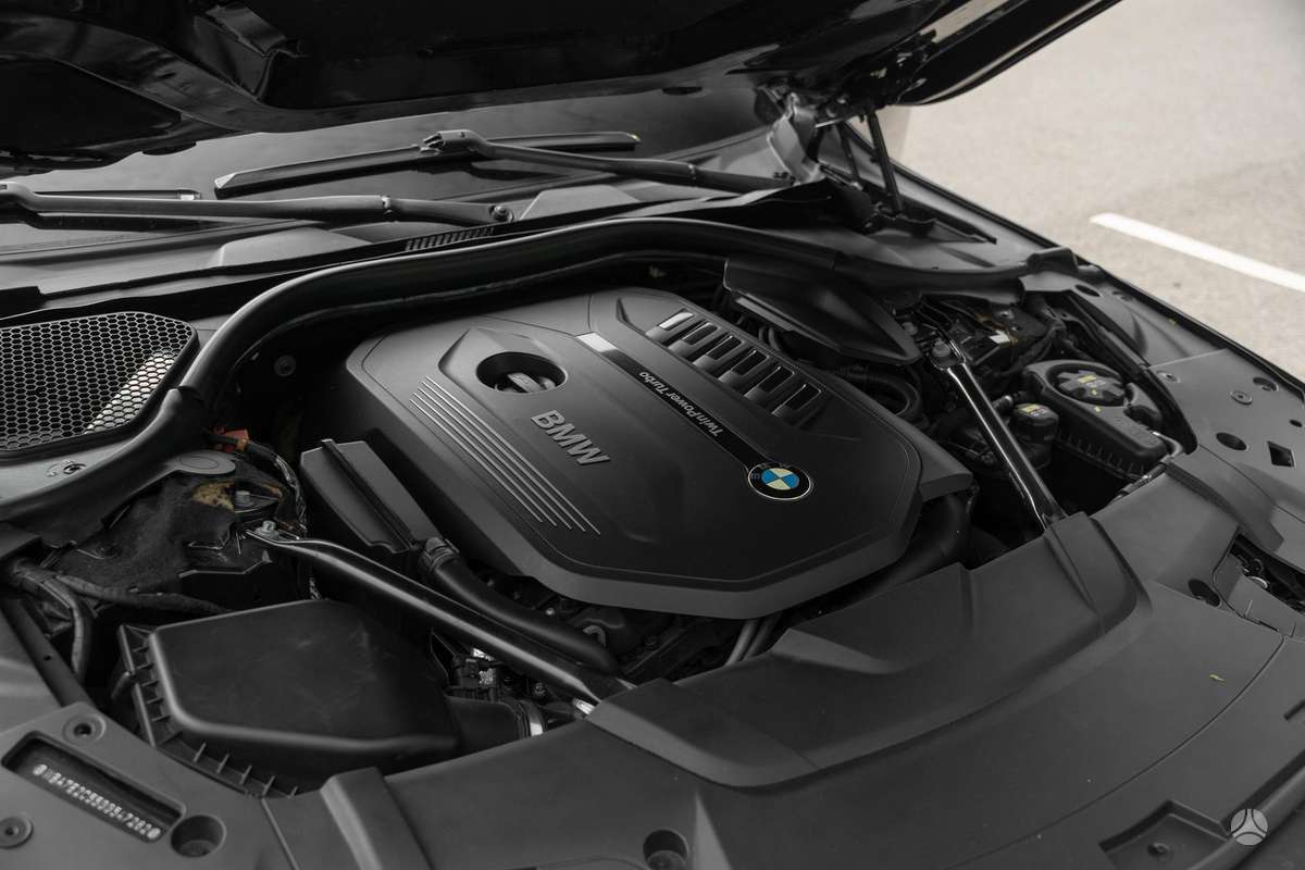 BMW 740, 3.0 l., Седан