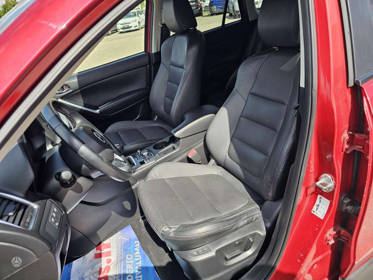 Mazda CX-5, 2.2 l., Внедорожник / Кроссовер