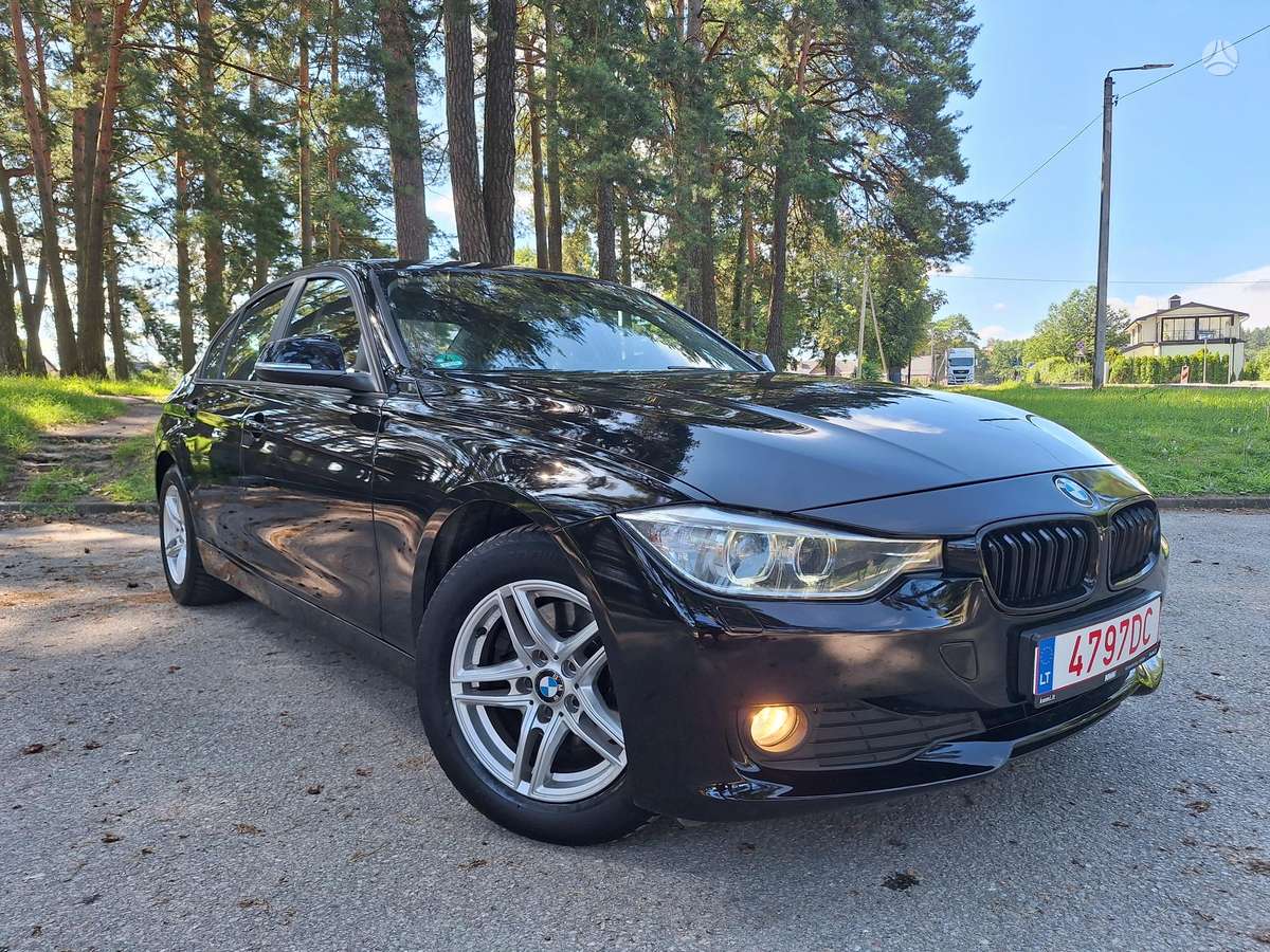BMW 320, 2.0 l., Седан