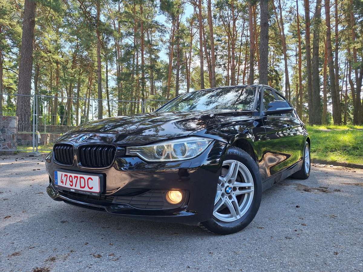 BMW 320, 2.0 l., Седан