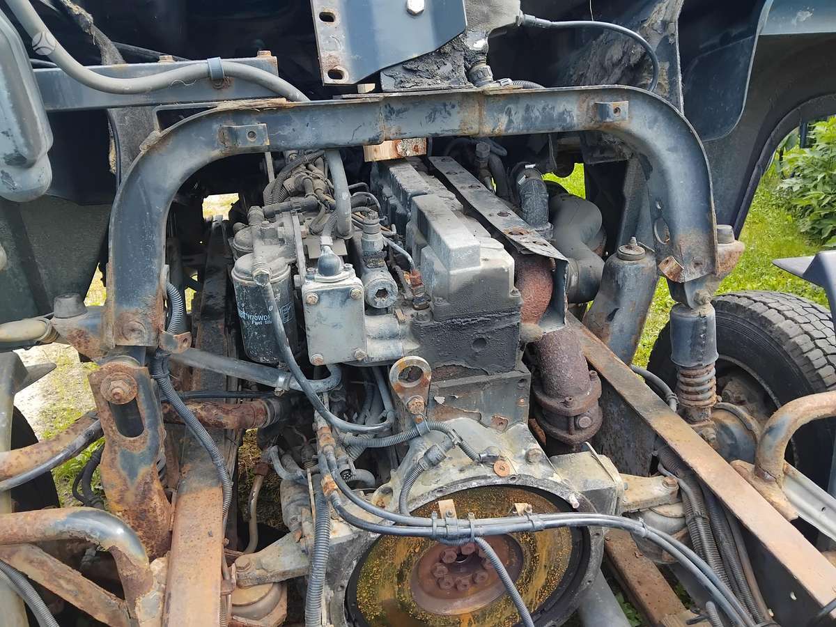 MAN LE 12-220, trucks