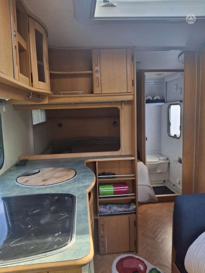 Adria Unica 462 DP, кемперы