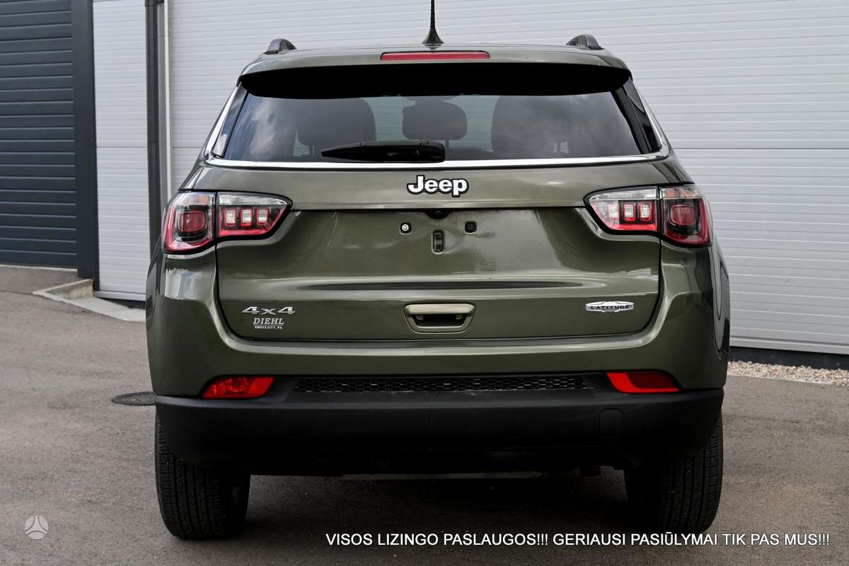 Jeep Compass, 2.4 l., off-road / crossover